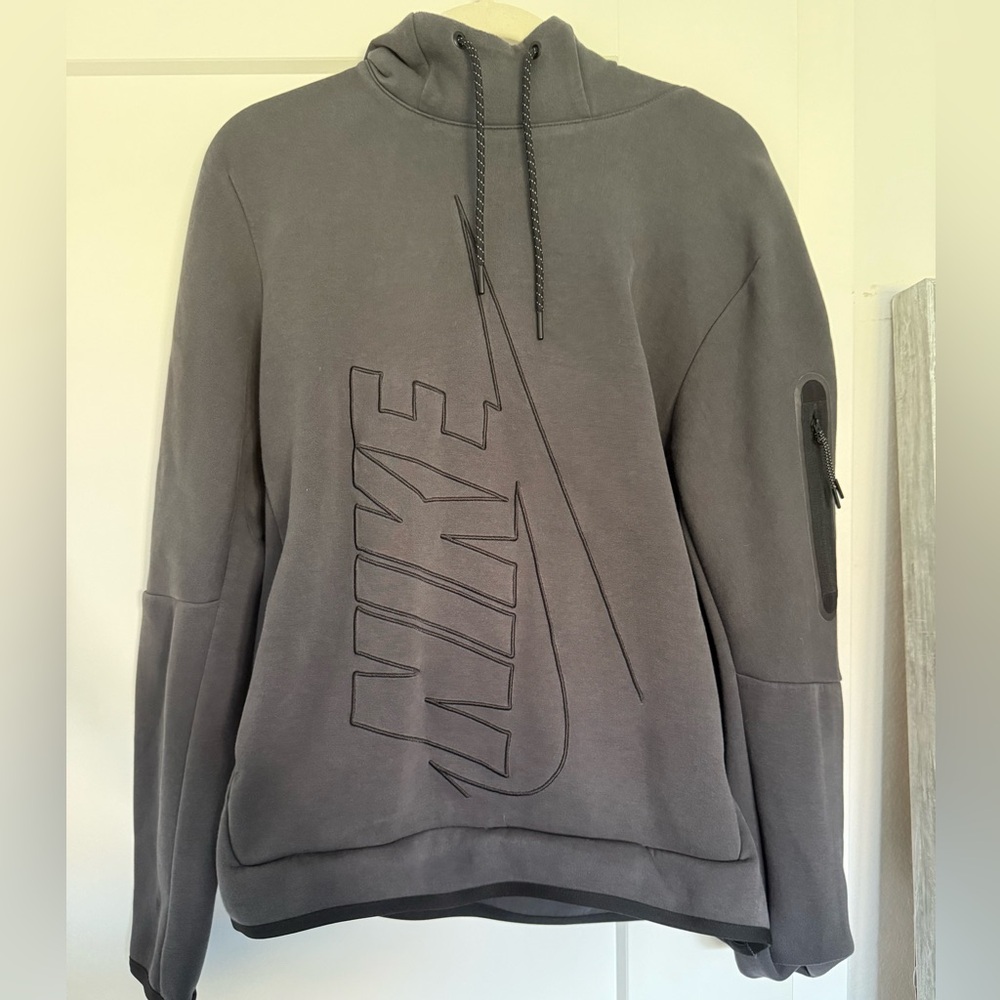 Nike Men's Logo Charcoal Hoodie